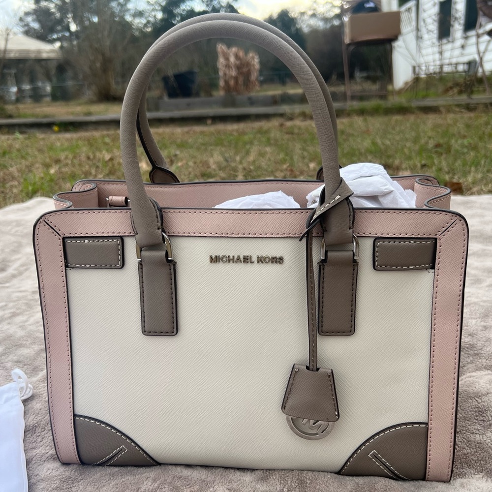Michael kors purse
